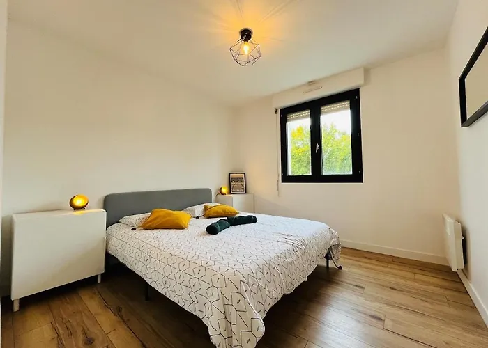 Casa Amarelo Apartment *