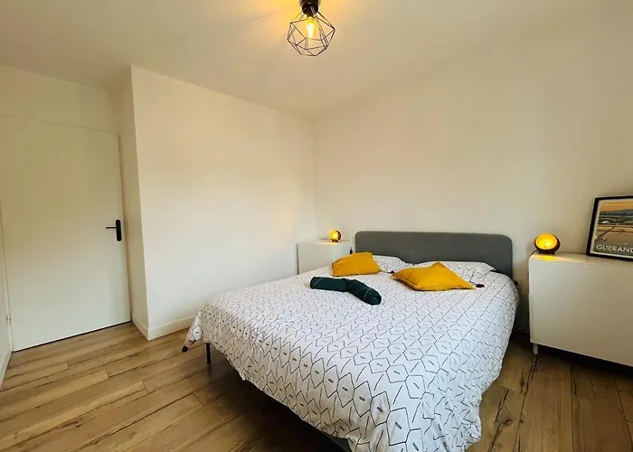 Apartment Casa Amarelo Angers